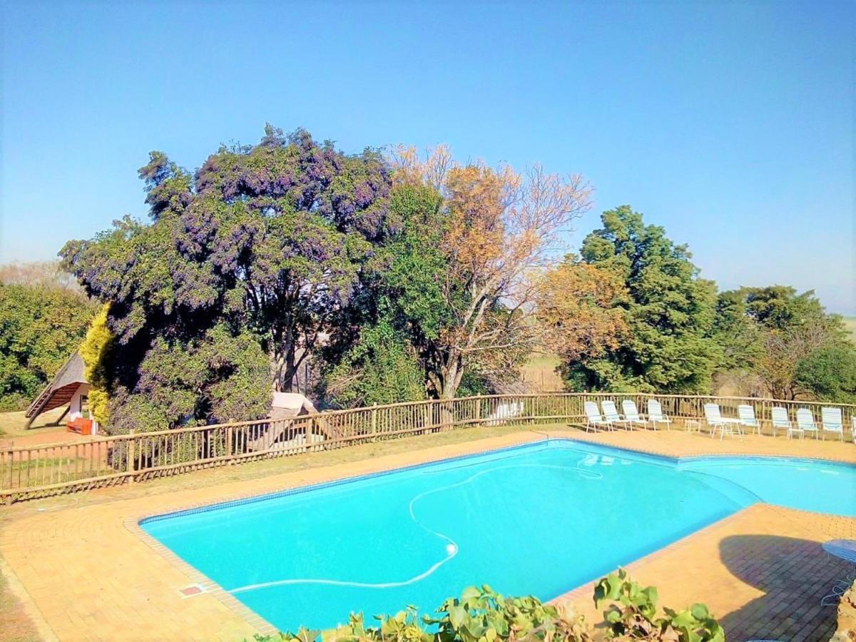 Sandford Park Country Hotel Бергвил Екстериор снимка